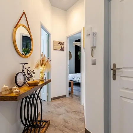 Апартаменты Cocon Boheme Proche Gare *