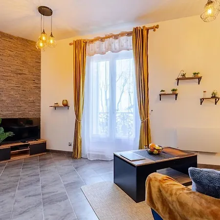 Cocon Boheme Proche Gare 公寓 *